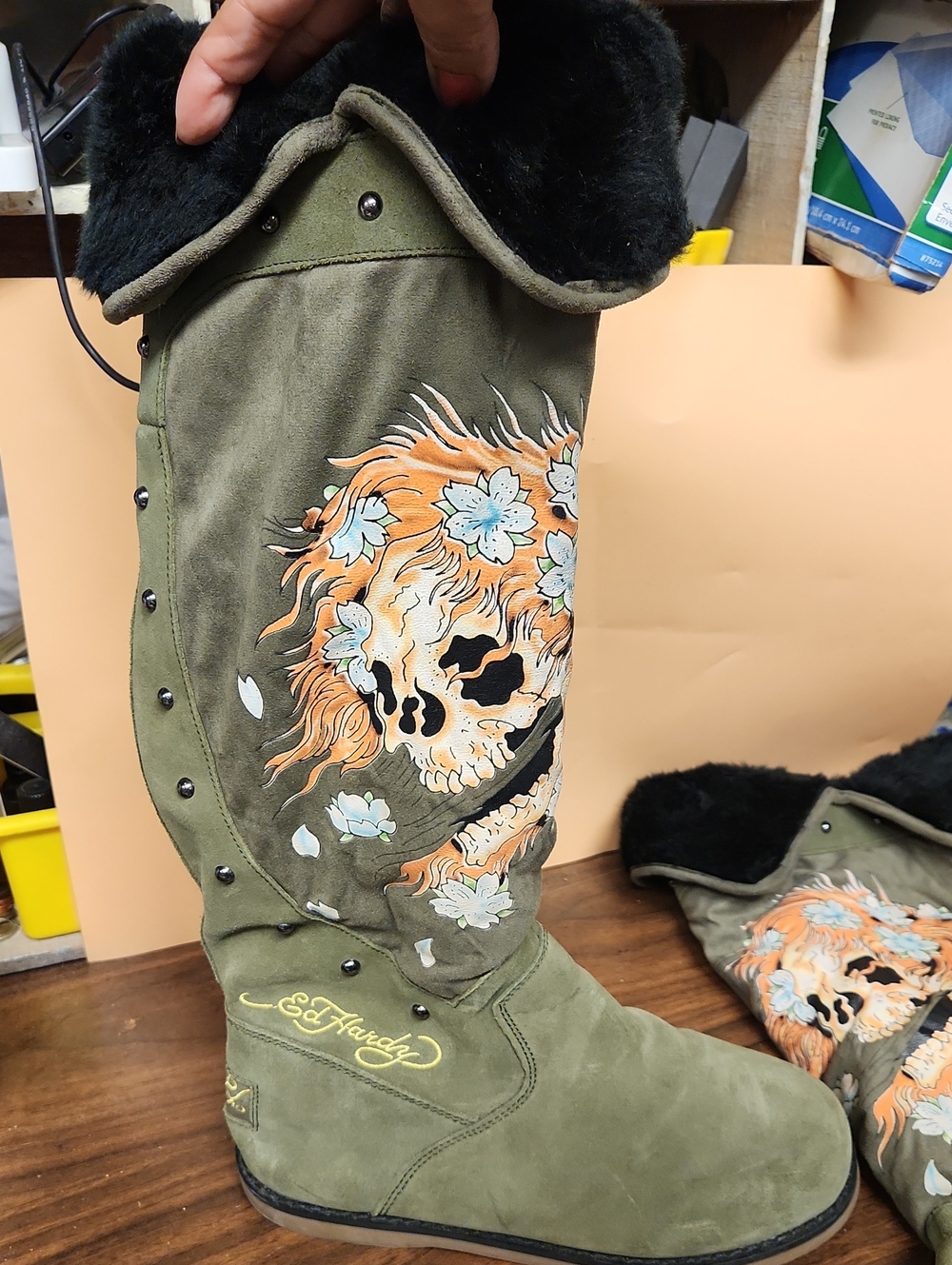 boots - Picture 6 of 11